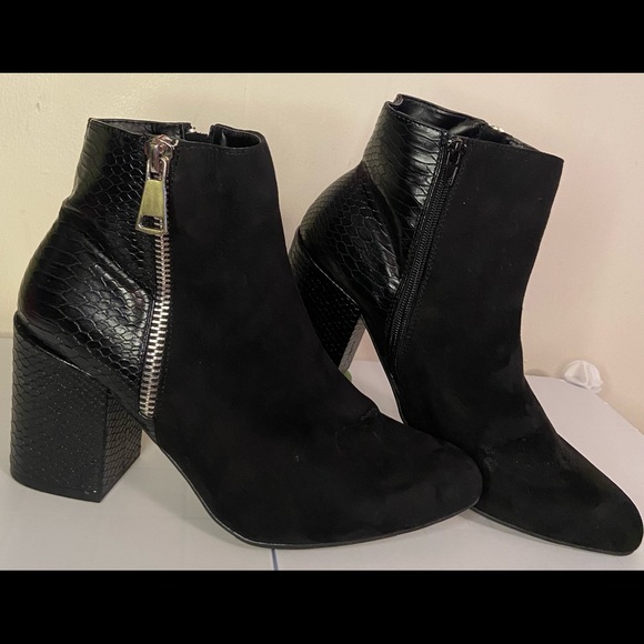 Perfect fall booties! - Picture 3 of 3